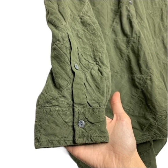 SUNDANCE Simply Shannon Patchwork  Popover Top in Army Green Size S/P - Picture 6 of 8